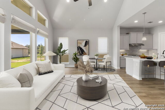 Image 13 of 28 For 28319 Frank Terrace