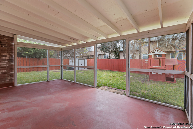 Image 17 of 24 For 6010 Wilde Glen