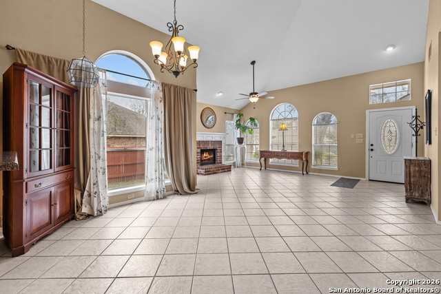 Image 5 of 24 For 6010 Wilde Glen