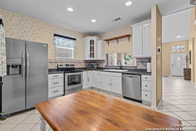 Image 8 of 24 For 6010 Wilde Glen