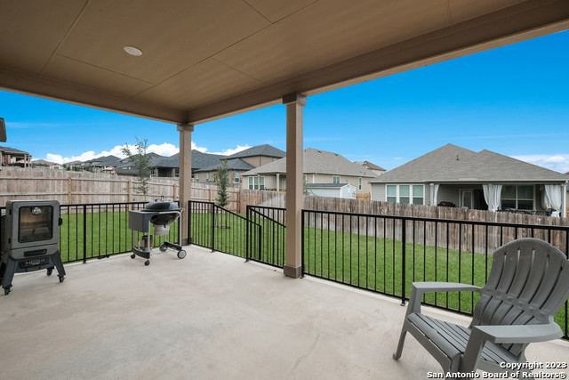 Image 26 of 29 For 15015 Tethys Way