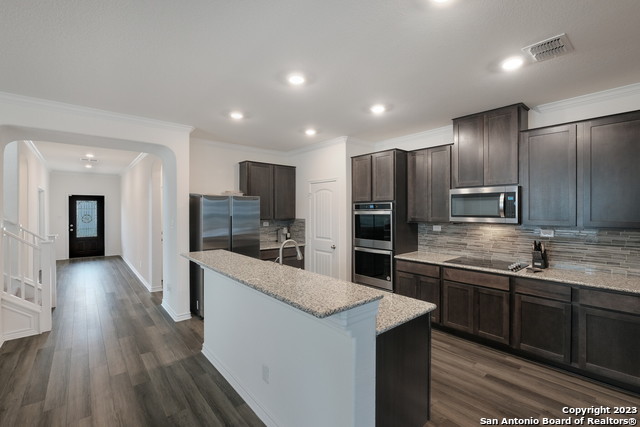 Image 6 of 29 For 15015 Tethys Way