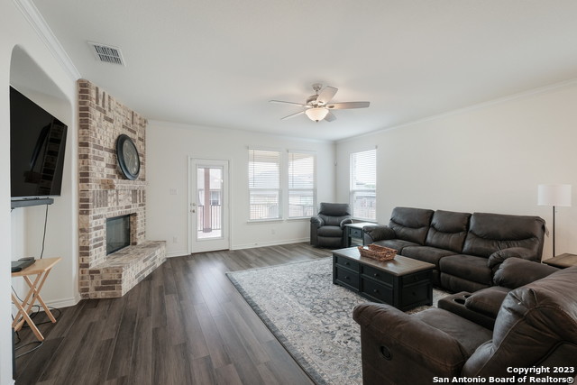 Image 8 of 29 For 15015 Tethys Way