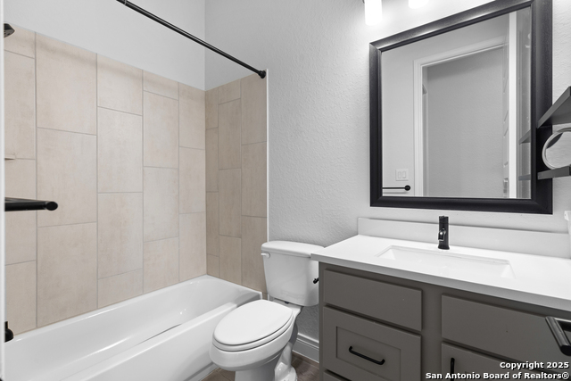 Image 17 of 22 For 2227 Prado