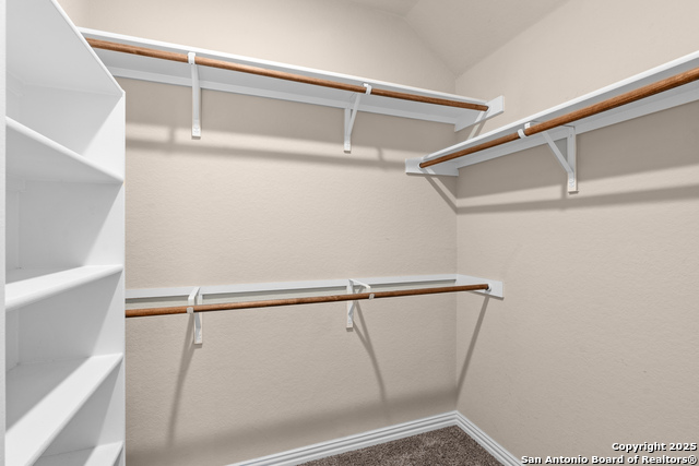 Image 31 of 45 For 944 Raceland Rd