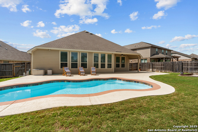 Image 41 of 45 For 944 Raceland Rd