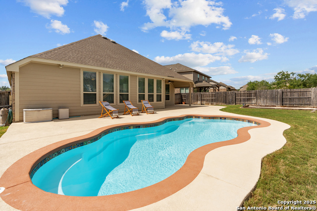 Image 42 of 45 For 944 Raceland Rd