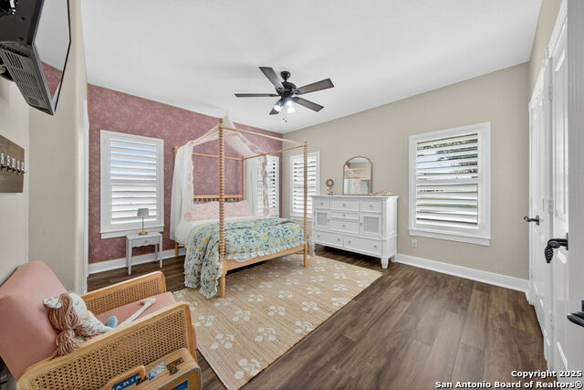 Listing photo id 18 for 2220 Fm 1343