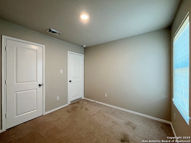 Image 21 of 38 For 754 Ambush Ridge