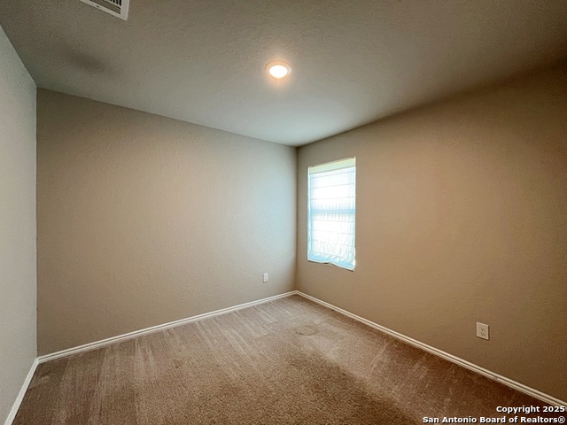 Image 22 of 38 For 754 Ambush Ridge