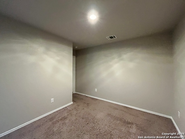 Image 28 of 38 For 754 Ambush Ridge