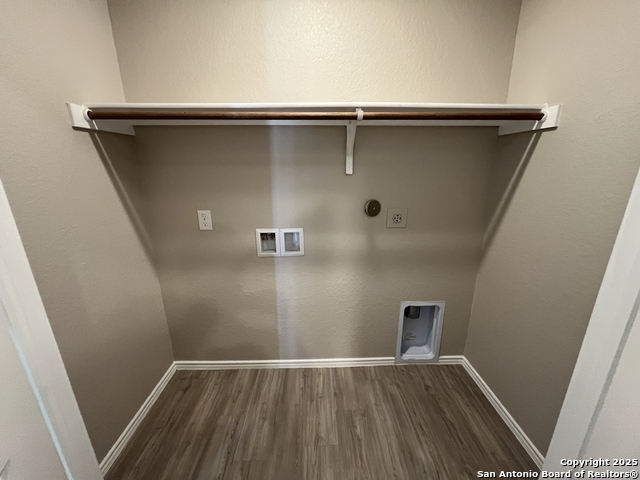 Image 30 of 38 For 754 Ambush Ridge