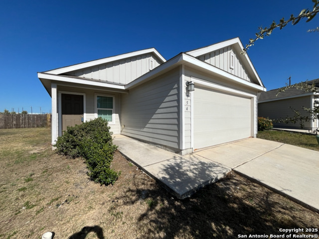 Image 35 of 38 For 754 Ambush Ridge