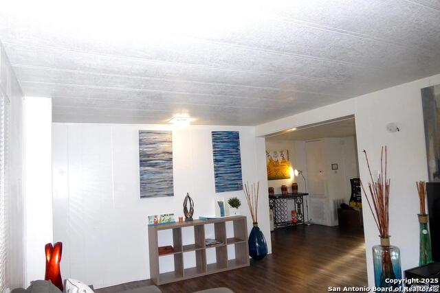 Image 11 of 40 For 1884 Live Oak