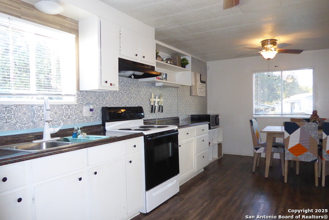 Image 17 of 40 For 1884 Live Oak