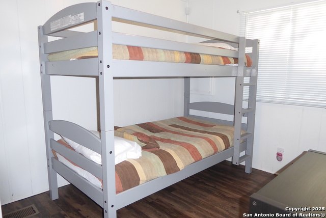 Image 31 of 40 For 1884 Live Oak