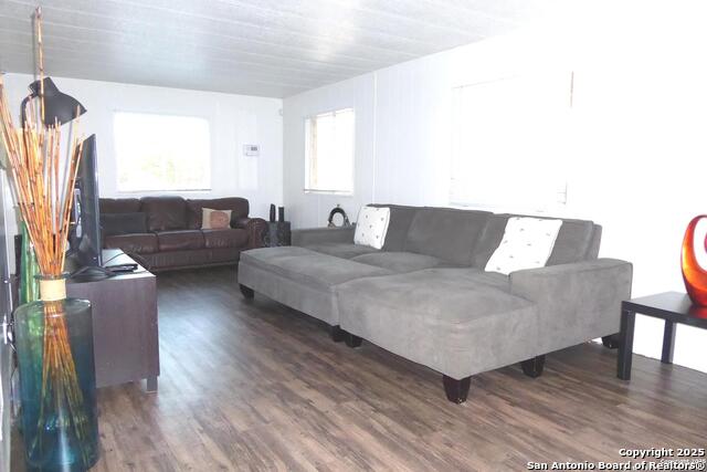 Image 7 of 40 For 1884 Live Oak