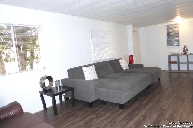 Image 8 of 40 For 1884 Live Oak