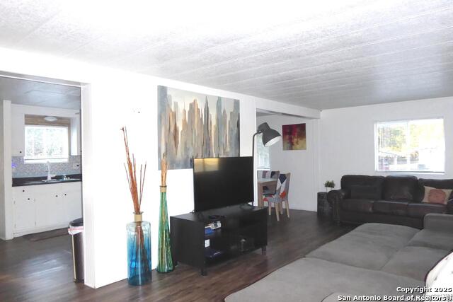 Image 9 of 40 For 1884 Live Oak