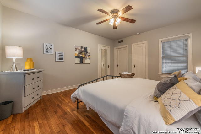 Image 12 of 31 For 111 Norwood Ct W 3