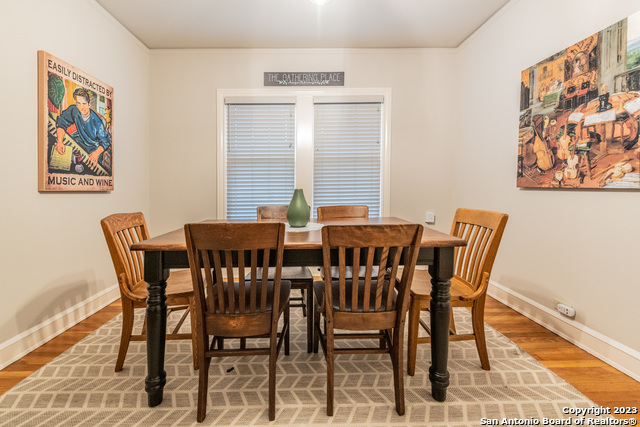 Image 21 of 31 For 111 Norwood Ct W 3