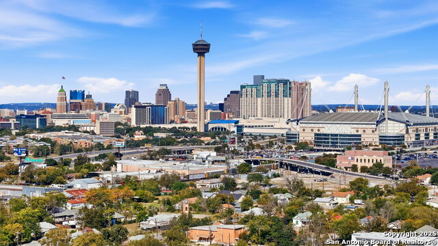 Image 14 of 14 For 907 Florida