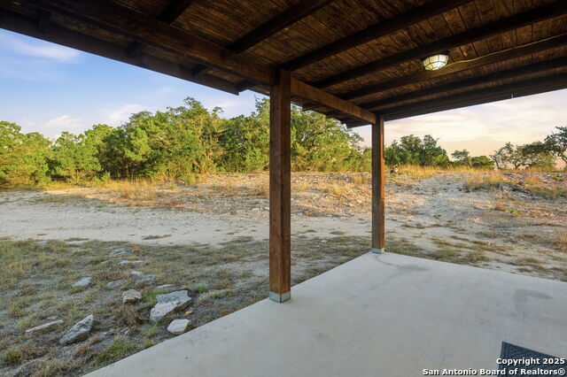 Image 18 of 35 For 30150 Roadrunner