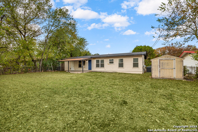 Image 30 of 43 For 258 Antrim Dr