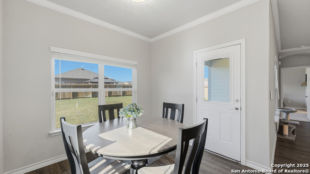 Image 17 of 37 For 266 Rolling