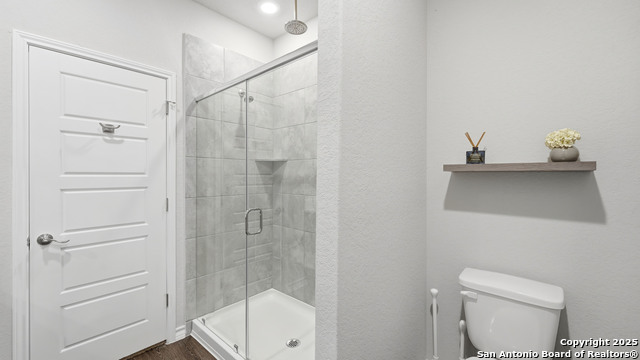 Image 24 of 37 For 266 Rolling