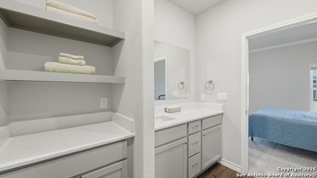 Image 26 of 37 For 266 Rolling