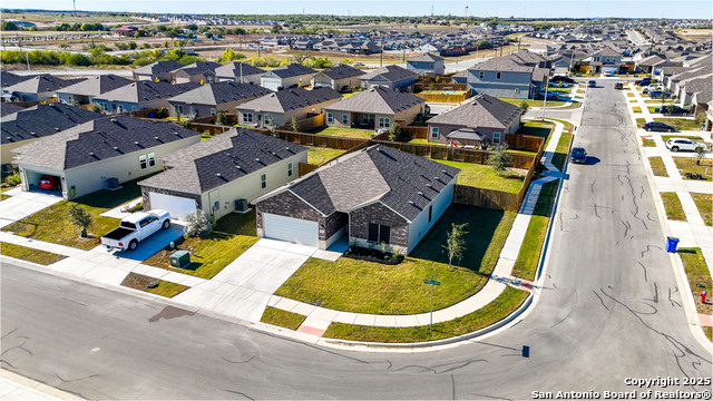 Image 35 of 37 For 266 Rolling