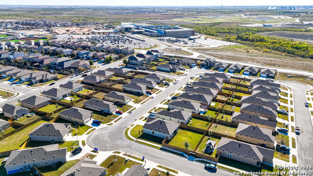 Image 36 of 37 For 266 Rolling