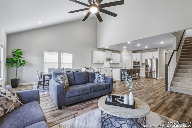 Image 10 of 24 For 410 Shelton Pass