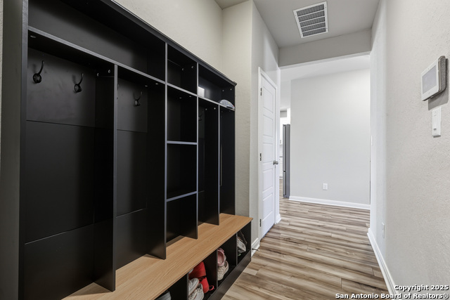 Image 16 of 24 For 410 Shelton Pass