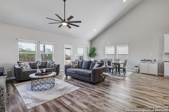 Image 9 of 24 For 410 Shelton Pass