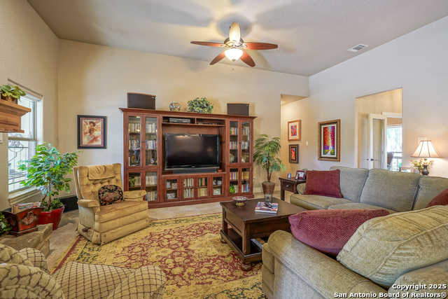 Image 20 of 55 For 569 Rose Branch Dr