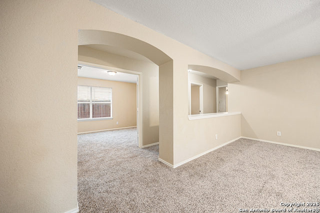 Image 18 of 43 For 807 Mandolin Wind