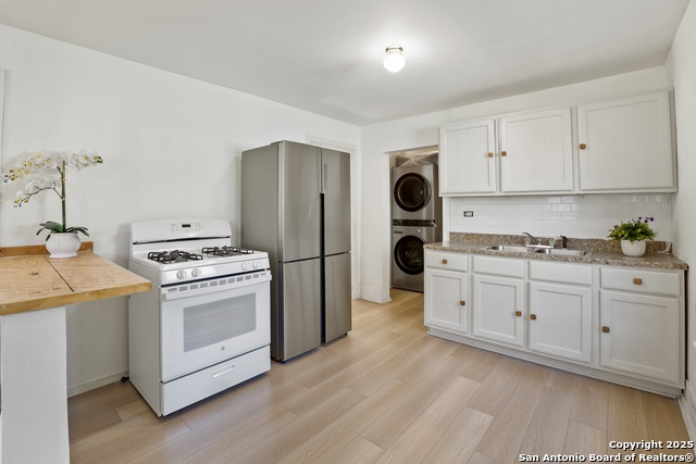 Image 5 of 13 For 1519 Sabinas N