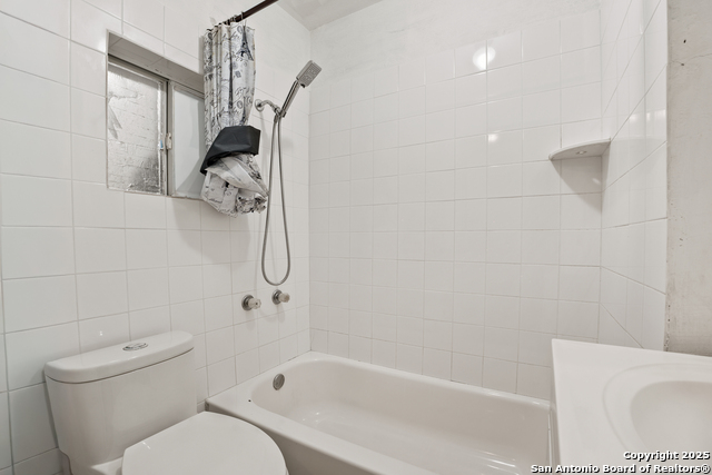 Image 8 of 13 For 1519 Sabinas N