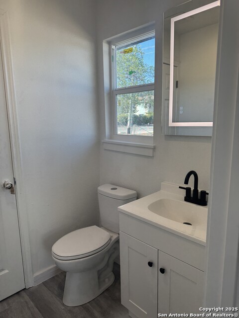 Image 13 of 16 For 1819 Ann Arbor