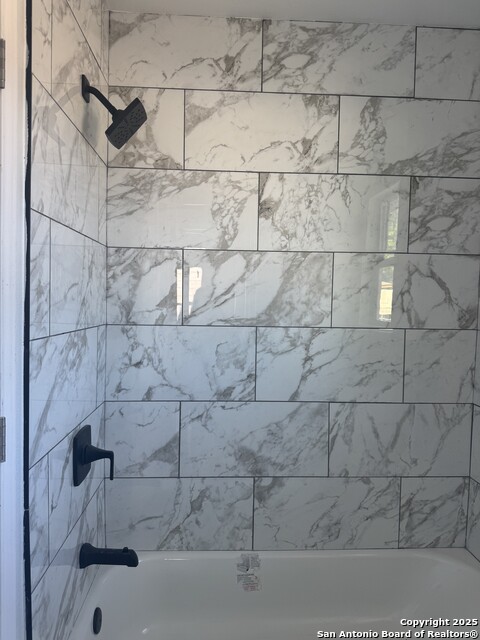 Image 16 of 16 For 1819 Ann Arbor