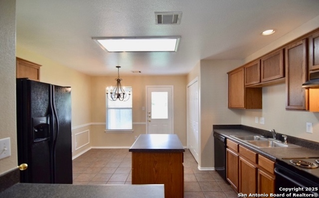 Image 5 of 29 For 9011 Hilltop Crossing Dr