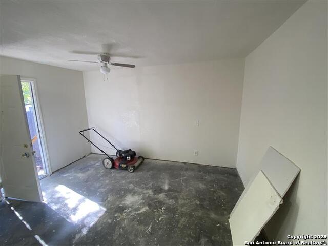 Image 13 of 15 For 5504 Little Creek