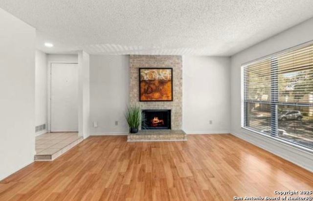 Image 6 of 16 For 11843 Braesview 2006