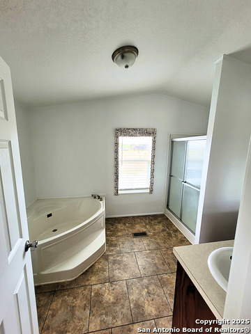 Image 37 of 39 For 2072 County Road 421