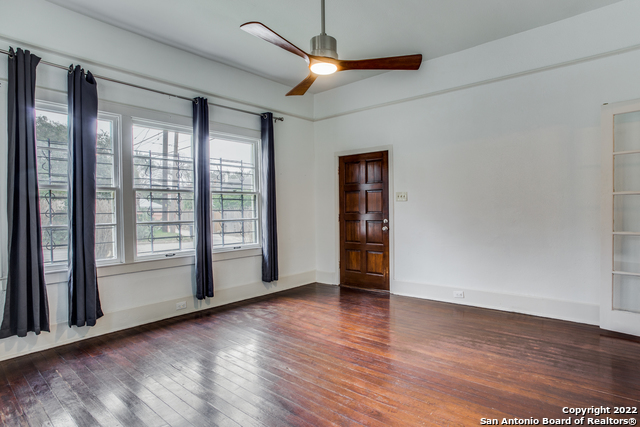 Image 2 of 12 For 2917 Main Ave N