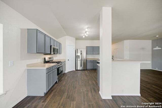 Image 17 of 26 For 15806 Bellister St