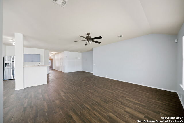 Image 20 of 26 For 15806 Bellister St