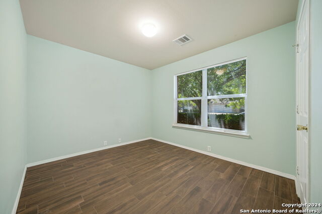 Image 5 of 26 For 15806 Bellister St